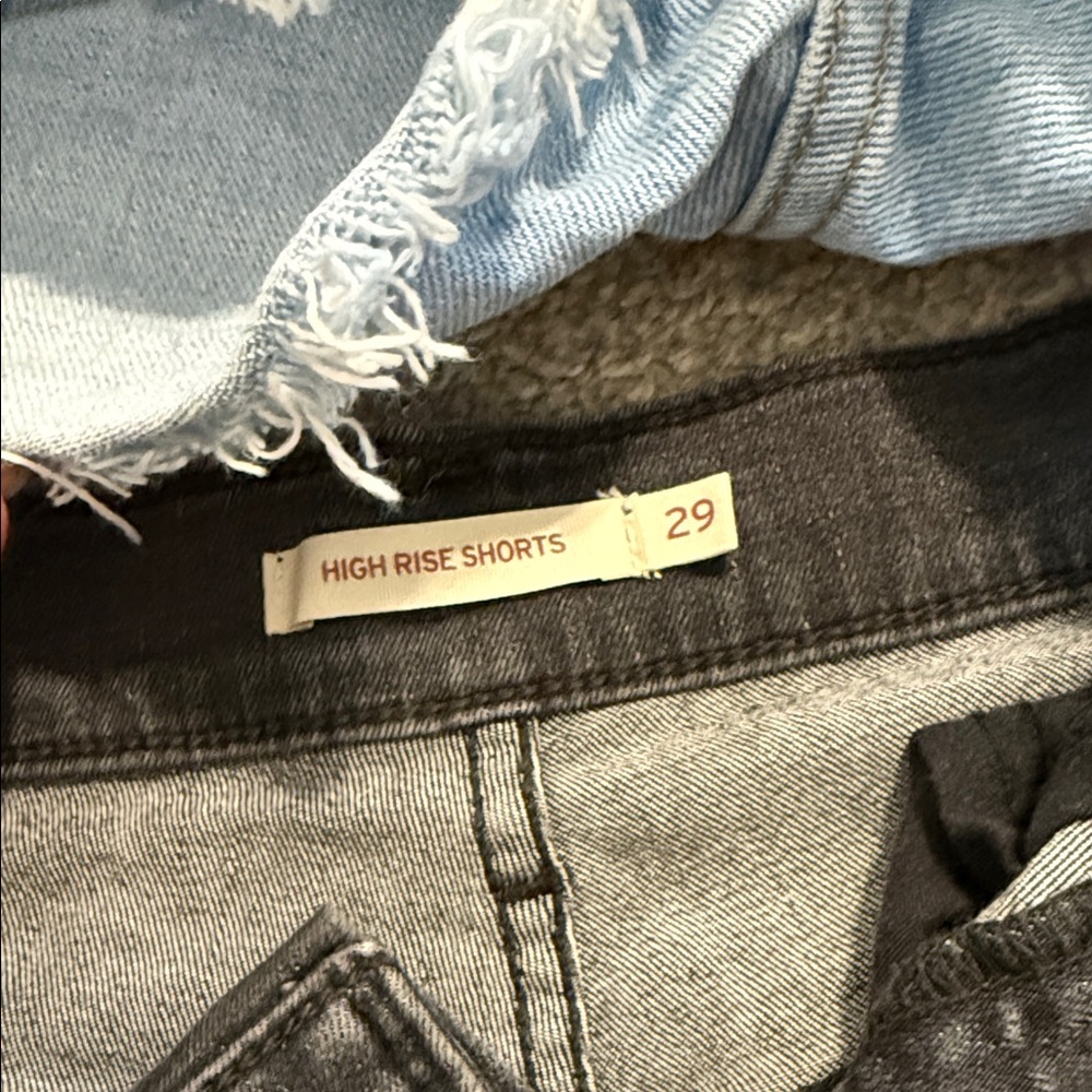 levi’s - Picture 4 of 4